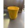 Pot jaune 