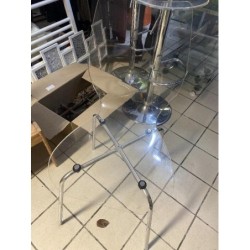Chaise plexi 