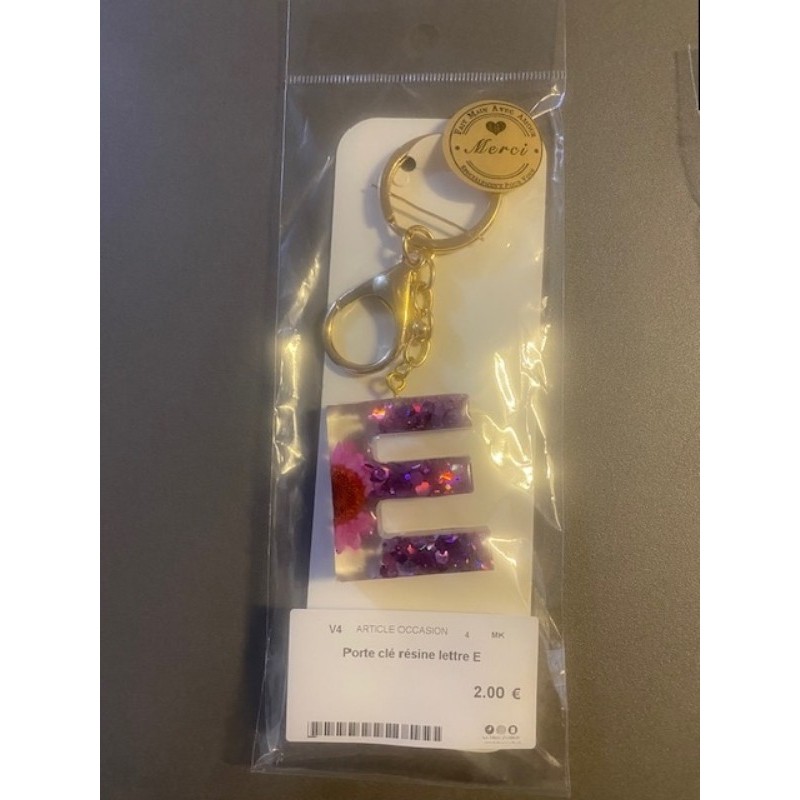 Porte clé résine lettre E