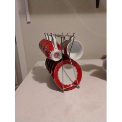 Tasses    manque 1 tasse